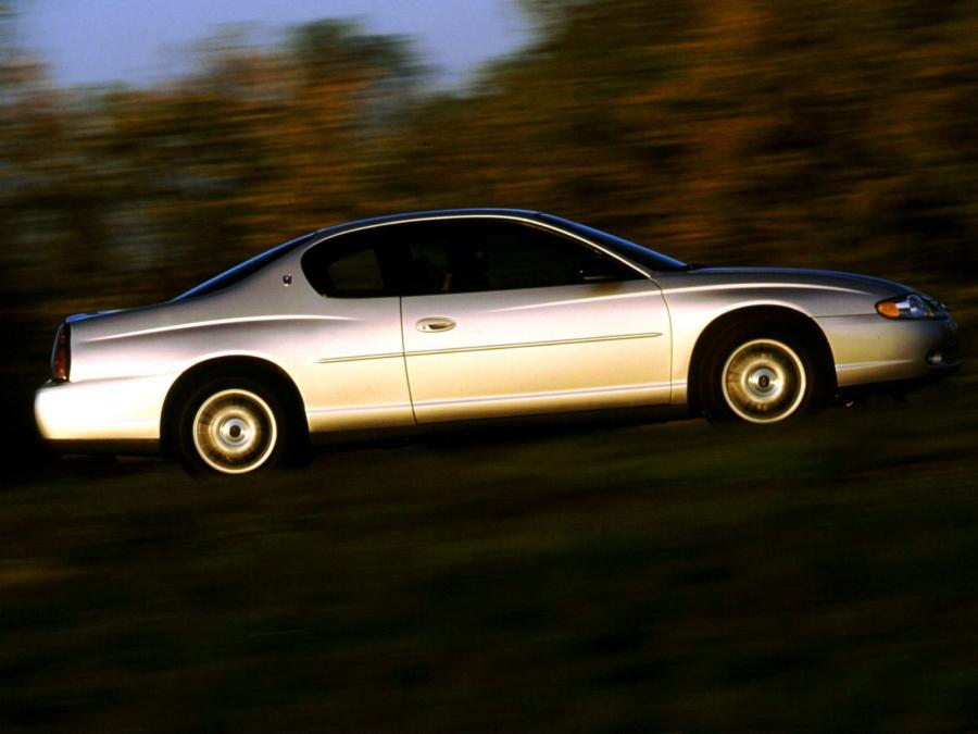  Chevrolet Monte Carlo 2000 года  (фото 6 из 8)